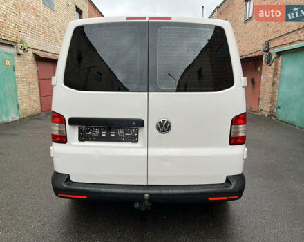 Білий Фольксваген Transporter, об'ємом двигуна 2 л та пробігом 276 тис. км за 16900 $, фото 10 на Automoto.ua