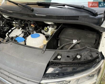 Белый Фольксваген Transporter, объемом двигателя 2 л и пробегом 220 тыс. км за 22500 $, фото 30 на Automoto.ua