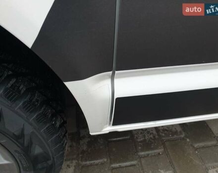 Белый Фольксваген Transporter, объемом двигателя 2 л и пробегом 269 тыс. км за 20500 $, фото 19 на Automoto.ua