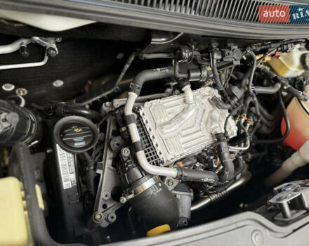 Белый Фольксваген Transporter, объемом двигателя 2 л и пробегом 220 тыс. км за 22500 $, фото 29 на Automoto.ua