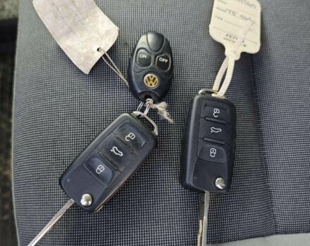 Білий Фольксваген Transporter, об'ємом двигуна 2 л та пробігом 265 тис. км за 11200 $, фото 20 на Automoto.ua