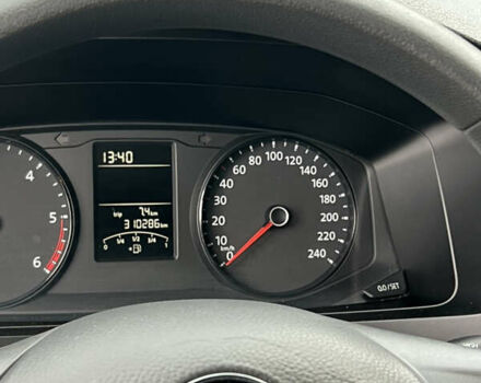 Белый Фольксваген Transporter, объемом двигателя 2 л и пробегом 310 тыс. км за 15900 $, фото 12 на Automoto.ua