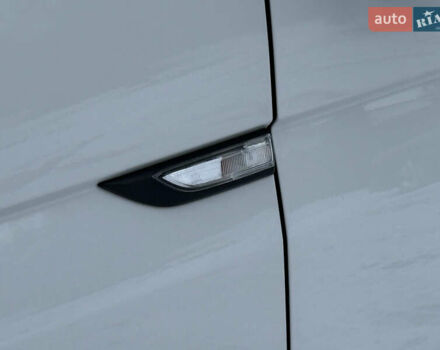 Білий Фольксваген Transporter, об'ємом двигуна 1.97 л та пробігом 237 тис. км за 22900 $, фото 76 на Automoto.ua