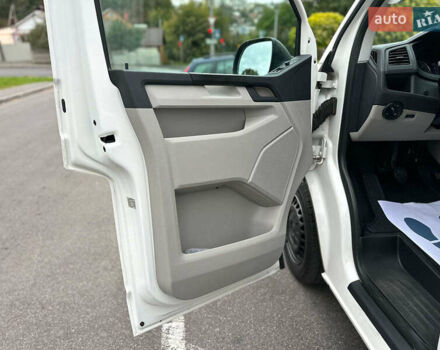 Белый Фольксваген Transporter, объемом двигателя 2 л и пробегом 264 тыс. км за 17990 $, фото 16 на Automoto.ua