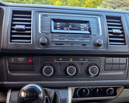 Белый Фольксваген Transporter, объемом двигателя 2 л и пробегом 300 тыс. км за 12800 $, фото 18 на Automoto.ua