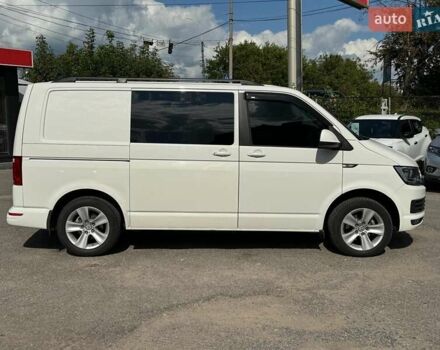 Белый Фольксваген Transporter, объемом двигателя 2 л и пробегом 230 тыс. км за 17340 $, фото 4 на Automoto.ua