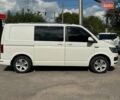 Белый Фольксваген Transporter, объемом двигателя 2 л и пробегом 230 тыс. км за 17340 $, фото 4 на Automoto.ua