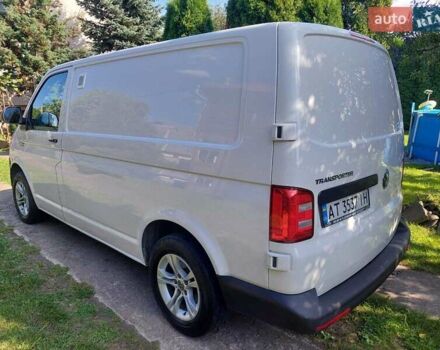 Белый Фольксваген Transporter, объемом двигателя 2 л и пробегом 126 тыс. км за 18999 $, фото 4 на Automoto.ua