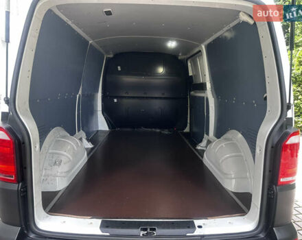 Белый Фольксваген Transporter, объемом двигателя 2 л и пробегом 264 тыс. км за 15900 $, фото 41 на Automoto.ua