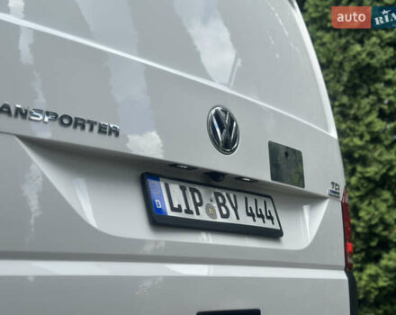 Белый Фольксваген Transporter, объемом двигателя 2 л и пробегом 264 тыс. км за 15900 $, фото 65 на Automoto.ua