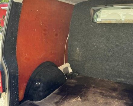 Белый Фольксваген Transporter, объемом двигателя 2 л и пробегом 271 тыс. км за 18000 $, фото 6 на Automoto.ua