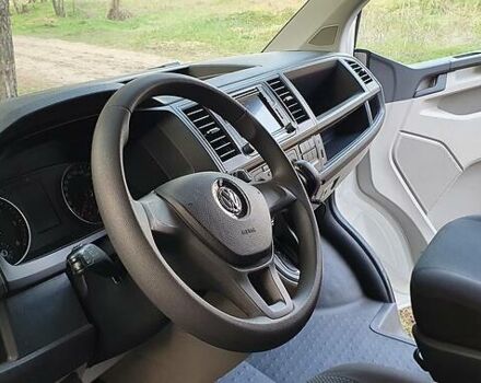 Белый Фольксваген Transporter, объемом двигателя 2 л и пробегом 270 тыс. км за 23100 $, фото 54 на Automoto.ua