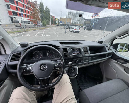 Белый Фольксваген Transporter, объемом двигателя 1.97 л и пробегом 269 тыс. км за 16800 $, фото 6 на Automoto.ua