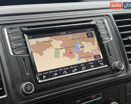 Білий Фольксваген Transporter, об'ємом двигуна 1.97 л та пробігом 237 тис. км за 22900 $, фото 50 на Automoto.ua