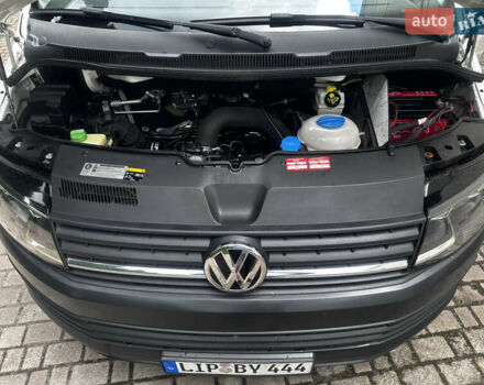Белый Фольксваген Transporter, объемом двигателя 2 л и пробегом 264 тыс. км за 15900 $, фото 61 на Automoto.ua