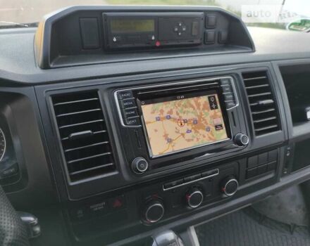 Белый Фольксваген Transporter, объемом двигателя 1.97 л и пробегом 298 тыс. км за 19300 $, фото 3 на Automoto.ua