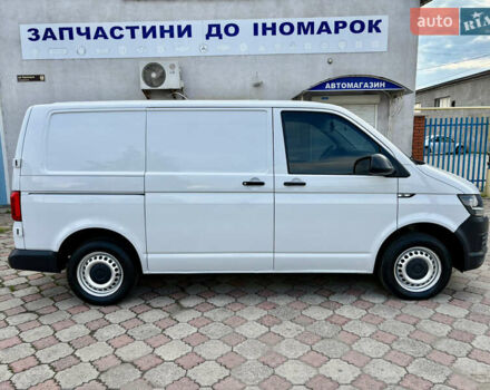 Білий Фольксваген Transporter, об'ємом двигуна 2 л та пробігом 305 тис. км за 15999 $, фото 5 на Automoto.ua