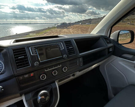 Белый Фольксваген Transporter, объемом двигателя 1.97 л и пробегом 311 тыс. км за 16000 $, фото 11 на Automoto.ua