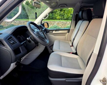 Белый Фольксваген Transporter, объемом двигателя 2 л и пробегом 300 тыс. км за 12800 $, фото 12 на Automoto.ua