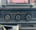 Белый Фольксваген Transporter, объемом двигателя 2 л и пробегом 230 тыс. км за 17340 $, фото 23 на Automoto.ua