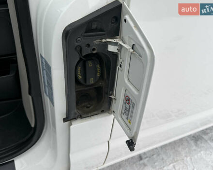 Білий Фольксваген Transporter, об'ємом двигуна 1.97 л та пробігом 237 тис. км за 22900 $, фото 17 на Automoto.ua