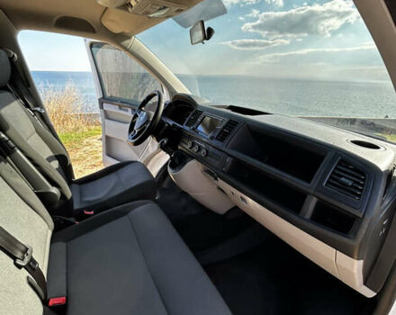 Белый Фольксваген Transporter, объемом двигателя 1.97 л и пробегом 311 тыс. км за 16000 $, фото 13 на Automoto.ua