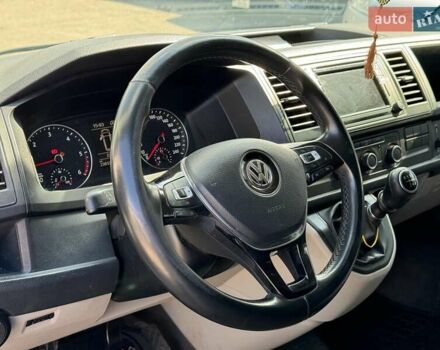 Белый Фольксваген Transporter, объемом двигателя 2 л и пробегом 230 тыс. км за 17340 $, фото 14 на Automoto.ua