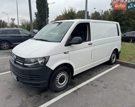 Белый Фольксваген Transporter, объемом двигателя 1.97 л и пробегом 269 тыс. км за 16800 $, фото 1 на Automoto.ua