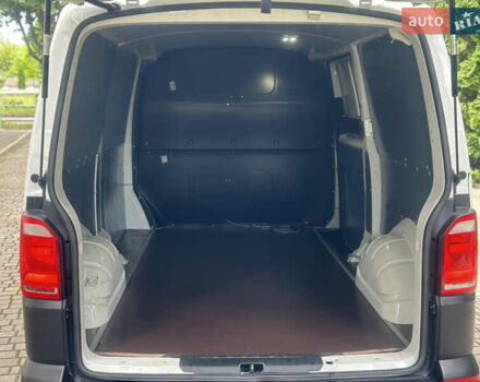 Белый Фольксваген Transporter, объемом двигателя 2 л и пробегом 264 тыс. км за 15900 $, фото 42 на Automoto.ua