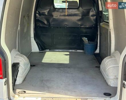 Белый Фольксваген Transporter, объемом двигателя 2 л и пробегом 230 тыс. км за 17340 $, фото 16 на Automoto.ua