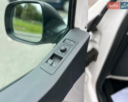 Белый Фольксваген Transporter, объемом двигателя 2 л и пробегом 264 тыс. км за 17990 $, фото 17 на Automoto.ua