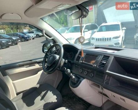 Белый Фольксваген Transporter, объемом двигателя 2 л и пробегом 230 тыс. км за 18490 $, фото 49 на Automoto.ua