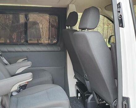 Белый Фольксваген Transporter, объемом двигателя 2 л и пробегом 270 тыс. км за 23100 $, фото 61 на Automoto.ua