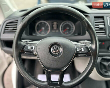 Белый Фольксваген Transporter, объемом двигателя 2 л и пробегом 264 тыс. км за 17990 $, фото 20 на Automoto.ua