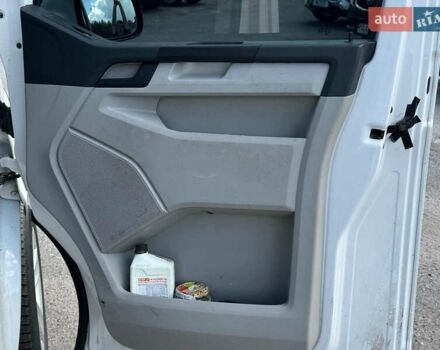 Белый Фольксваген Transporter, объемом двигателя 2 л и пробегом 230 тыс. км за 17340 $, фото 18 на Automoto.ua