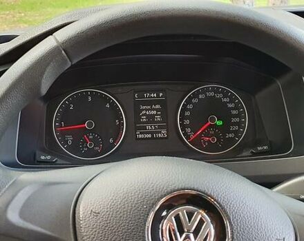 Белый Фольксваген Transporter, объемом двигателя 2 л и пробегом 270 тыс. км за 23100 $, фото 56 на Automoto.ua