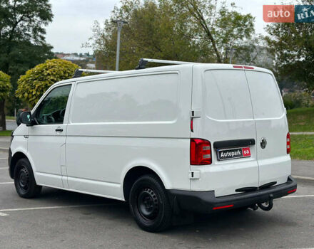 Белый Фольксваген Transporter, объемом двигателя 2 л и пробегом 264 тыс. км за 17990 $, фото 5 на Automoto.ua