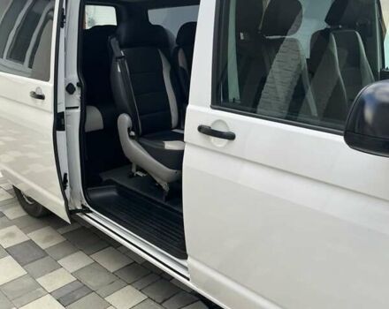 Белый Фольксваген Transporter, объемом двигателя 2 л и пробегом 200 тыс. км за 18600 $, фото 24 на Automoto.ua