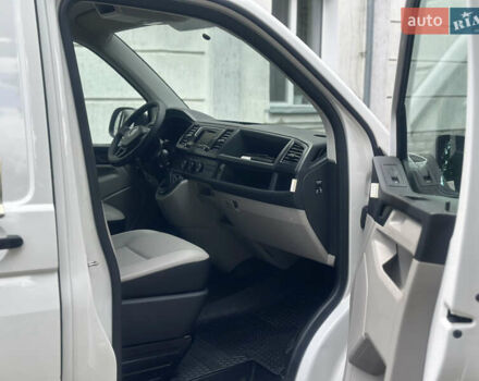 Белый Фольксваген Transporter, объемом двигателя 2 л и пробегом 264 тыс. км за 15900 $, фото 22 на Automoto.ua