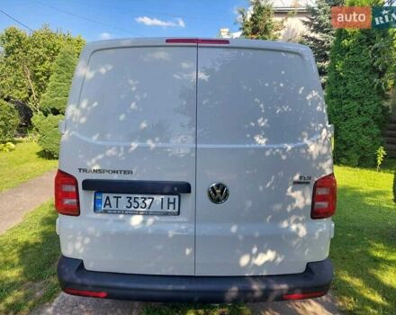 Белый Фольксваген Transporter, объемом двигателя 2 л и пробегом 126 тыс. км за 18999 $, фото 5 на Automoto.ua