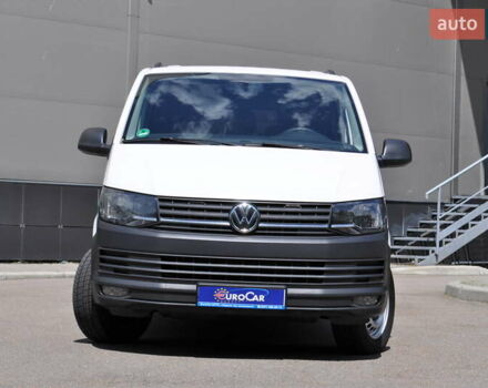 Белый Фольксваген Transporter, объемом двигателя 2 л и пробегом 210 тыс. км за 24800 $, фото 3 на Automoto.ua