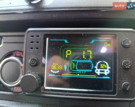Белый Фольксваген Transporter, объемом двигателя 1.97 л и пробегом 321 тыс. км за 20000 $, фото 17 на Automoto.ua