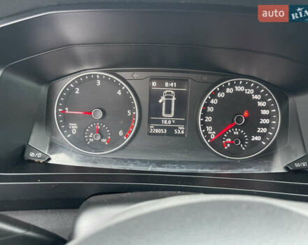 Білий Фольксваген Transporter, об'ємом двигуна 2 л та пробігом 228 тис. км за 19000 $, фото 20 на Automoto.ua