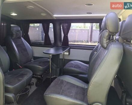 Белый Фольксваген Transporter, объемом двигателя 1.97 л и пробегом 321 тыс. км за 20000 $, фото 10 на Automoto.ua