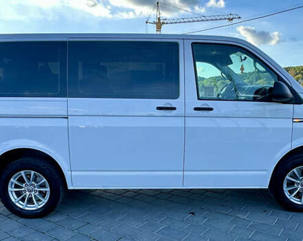 Білий Фольксваген Transporter, об'ємом двигуна 2 л та пробігом 225 тис. км за 20888 $, фото 17 на Automoto.ua