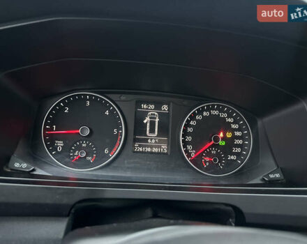 Білий Фольксваген Transporter, об'ємом двигуна 2 л та пробігом 226 тис. км за 29999 $, фото 30 на Automoto.ua