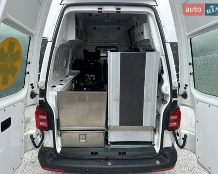 Білий Фольксваген Transporter, об'ємом двигуна 2 л та пробігом 226 тис. км за 29999 $, фото 14 на Automoto.ua