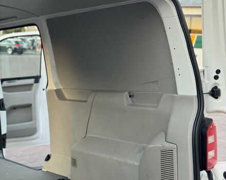 Білий Фольксваген Transporter, об'ємом двигуна 2 л та пробігом 253 тис. км за 18900 $, фото 46 на Automoto.ua
