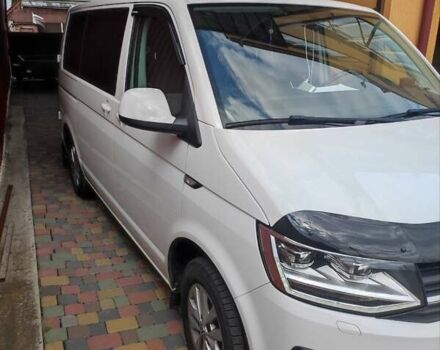 Белый Фольксваген Transporter, объемом двигателя 2 л и пробегом 175 тыс. км за 25500 $, фото 2 на Automoto.ua