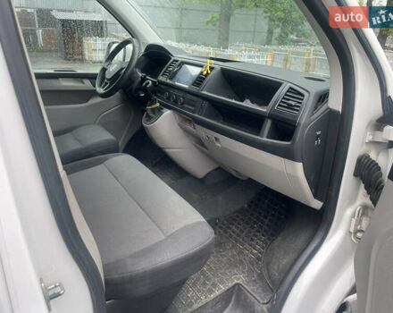 Белый Фольксваген Transporter, объемом двигателя 2 л и пробегом 241 тыс. км за 17500 $, фото 16 на Automoto.ua